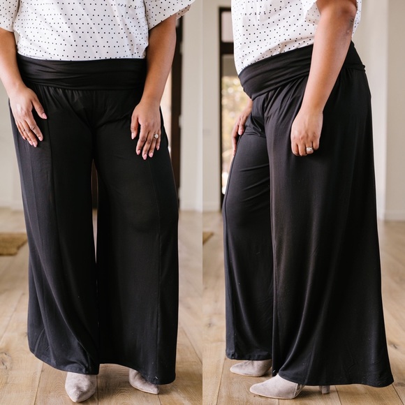 Walk On The Wide Side Pants in Black - Picture 5 of 7